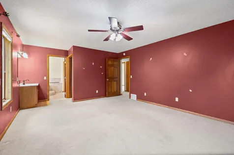 5705 Lois Lane Shoreview MN 55126