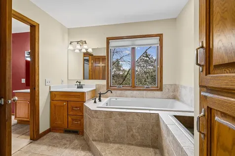 5705 Lois Lane Shoreview MN 55126