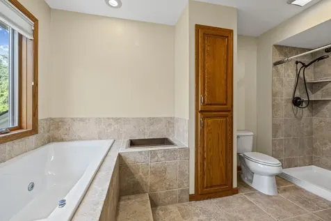 5705 Lois Lane Shoreview MN 55126
