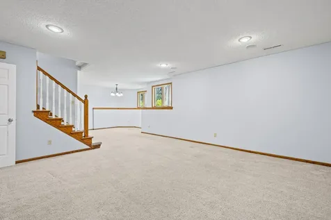 5705 Lois Lane Shoreview MN 55126