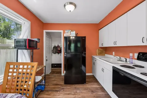 2924 Blackstone Avenue Saint Louis Park MN 55416