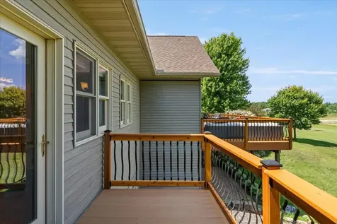 21592 State Highway 47 Isle MN 56342