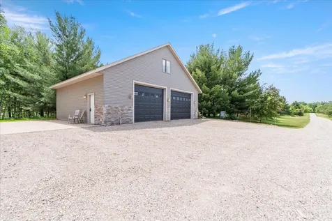 21592 State Highway 47 Isle MN 56342