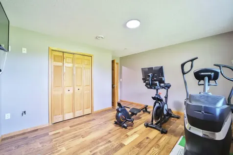 21592 State Highway 47 Isle MN 56342