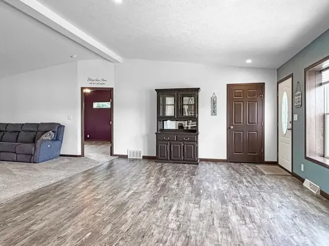 25 Lake Shetek Drive Slayton MN 56172