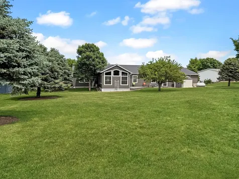 25 Lake Shetek Drive Slayton MN 56172