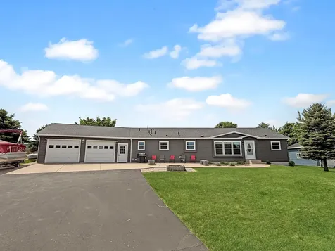 25 Lake Shetek Drive Slayton MN 56172