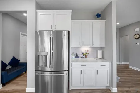 19129 Iden Avenue Lakeville MN 55044