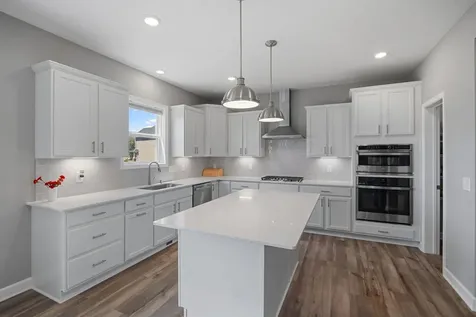 19129 Iden Avenue Lakeville MN 55044