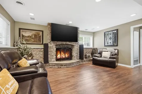 15100 Lac Lavon Drive Burnsville MN 55306