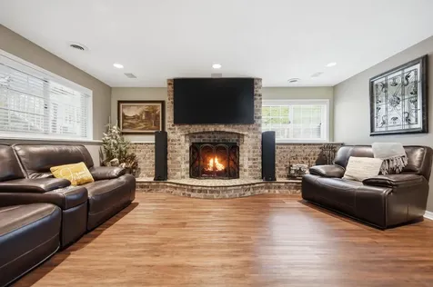 15100 Lac Lavon Drive Burnsville MN 55306