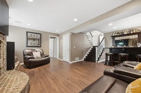 15100 Lac Lavon Drive Burnsville MN 55306