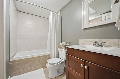 15100 Lac Lavon Drive Burnsville MN 55306
