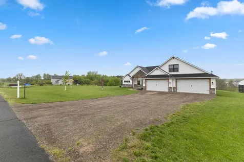 48063 Autumn Court Stanchfield MN 55080