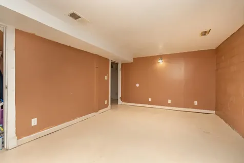 2725 Penn Avenue N Minneapolis MN 55411