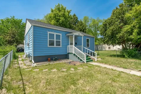 2725 Penn Avenue N Minneapolis MN 55411