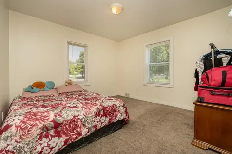 2725 Penn Avenue N Minneapolis MN 55411