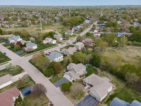 9362 Austrian Pine Avenue N Brooklyn Park MN 55443