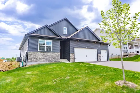 717 Winterberry Lane Waconia MN 55387