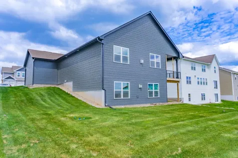 717 Winterberry Lane Waconia MN 55387