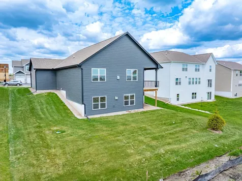 717 Winterberry Lane Waconia MN 55387