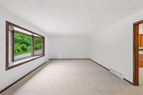2460 Kewanee Way Golden Valley MN 55422
