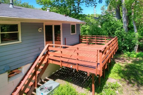 2460 Kewanee Way Golden Valley MN 55422