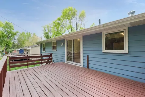 2460 Kewanee Way Golden Valley MN 55422