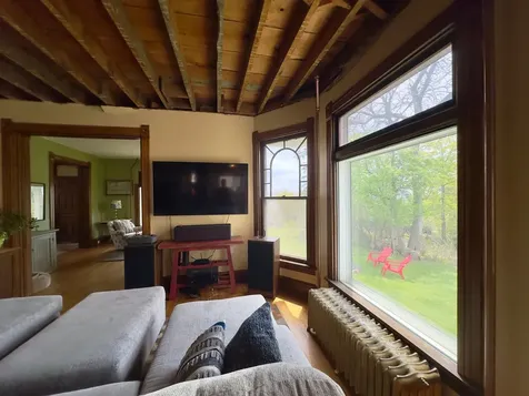 27 S 21st Avenue E Duluth MN 55812