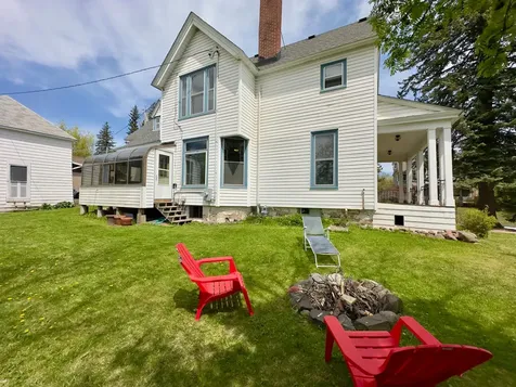 27 S 21st Avenue E Duluth MN 55812
