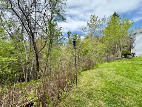 27 S 21st Avenue E Duluth MN 55812