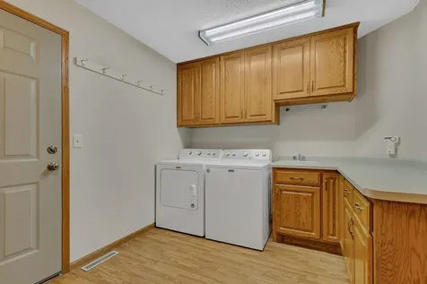 331 Countryside Lane Albany MN 56307
