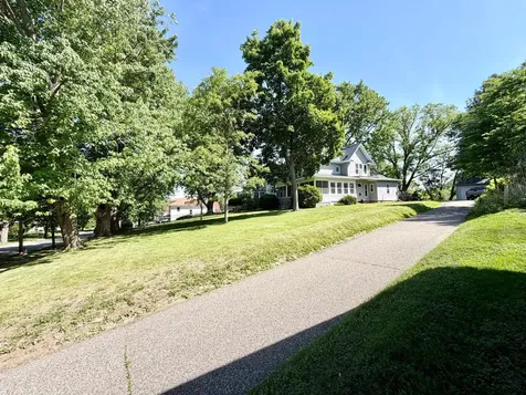 817 Central Avenue Red Wing MN 55066