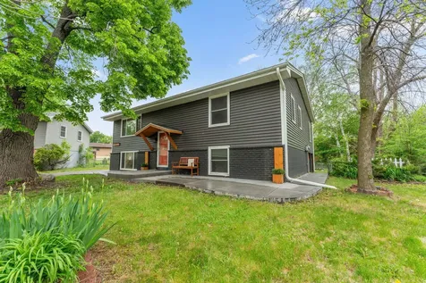 11260 97th Avenue N Maple Grove MN 55369
