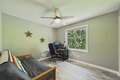 2208 Grimm Road Chaska MN 55318