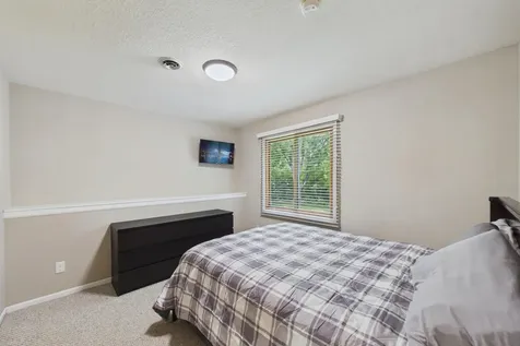 2208 Grimm Road Chaska MN 55318