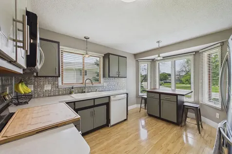 2208 Grimm Road Chaska MN 55318