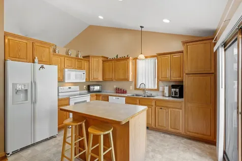 2012 Sunnyview Lane Northfield MN 55057