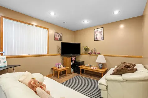 2012 Sunnyview Lane Northfield MN 55057