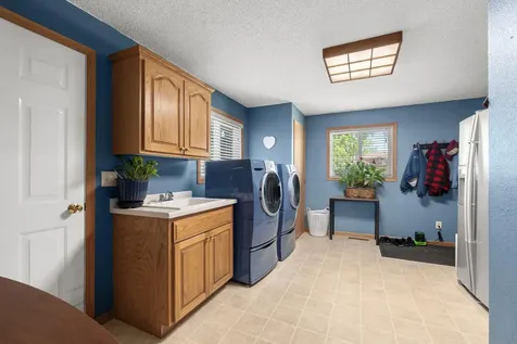 203 Kamnic Street Pierz MN 56364