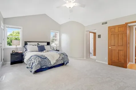 8141 Maplewood Terrace Chanhassen MN 55317