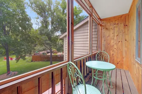 8141 Maplewood Terrace Chanhassen MN 55317