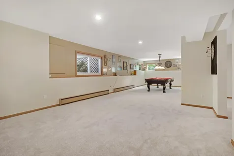 8141 Maplewood Terrace Chanhassen MN 55317