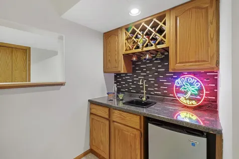 8141 Maplewood Terrace Chanhassen MN 55317