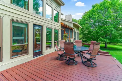 8141 Maplewood Terrace Chanhassen MN 55317