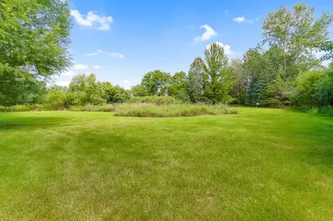 8141 Maplewood Terrace Chanhassen MN 55317