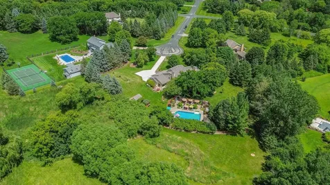8141 Maplewood Terrace Chanhassen MN 55317