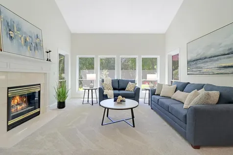 8141 Maplewood Terrace Chanhassen MN 55317