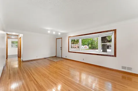 1691 4th Street White Bear Lake MN 55110