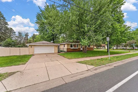 1691 4th Street White Bear Lake MN 55110